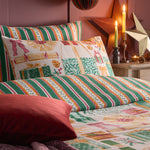  Green Bedding  - All Wrapped Up Reversible Printed Duvet Cover Set Emerald/Red furn.