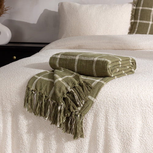 Yard Beni Throw in Moss/Natural