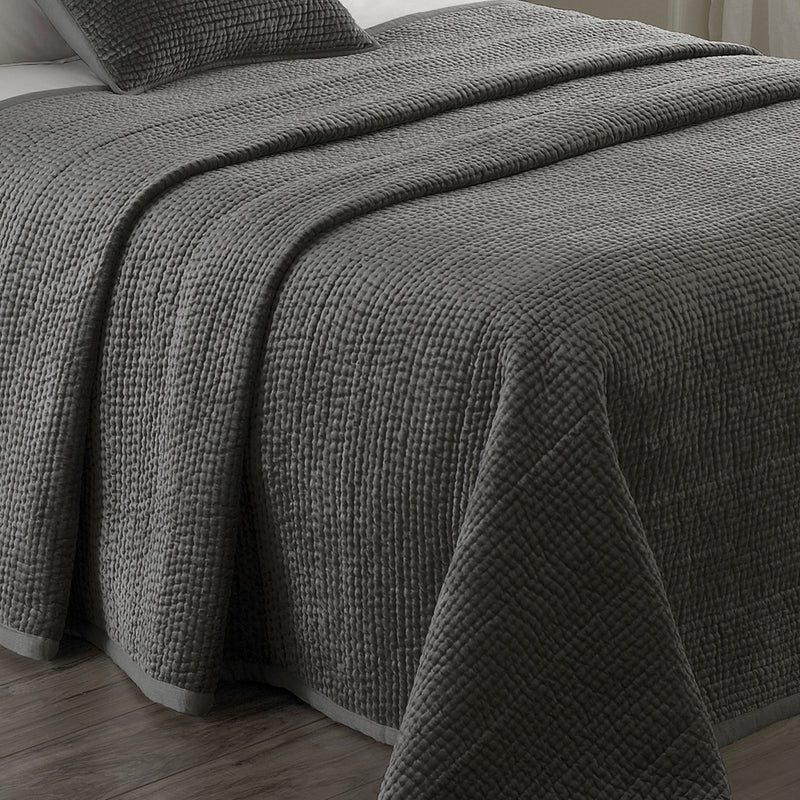 Paoletti Brooklands Bedspread in Graphite