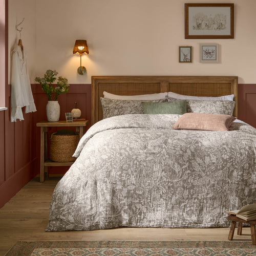 Woodland Brown Bedding - Cademuir Reversible 100% Cotton Muslin Duvet Cover Set Nut Voyage Maison