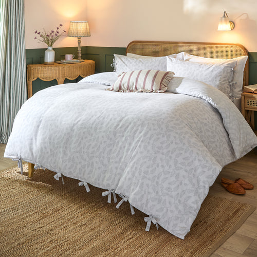 Floral White Bedding - Chloe Printed Reversible Duvet Cover Set Soft White Wylder