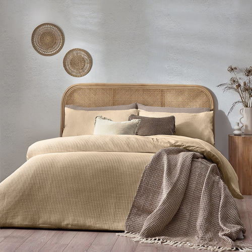 Yard Chunky Waffle Duvet Cover Set in Linen