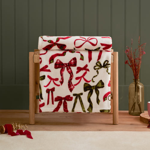  Red Throws  - Nathalie Festive Bows Printed Fleece Throw Berry/Pine Furn