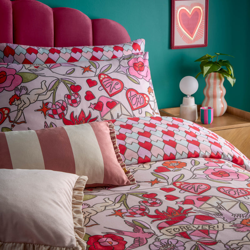 Abstract Pink Bedding - Glass Hearts Printed Duvet Cover Set Pink furn.