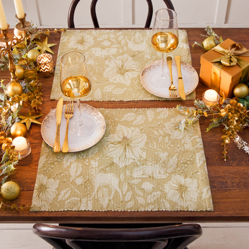 Paoletti Gold Stag Set of 4 Christmas Festive Placemats in Gold