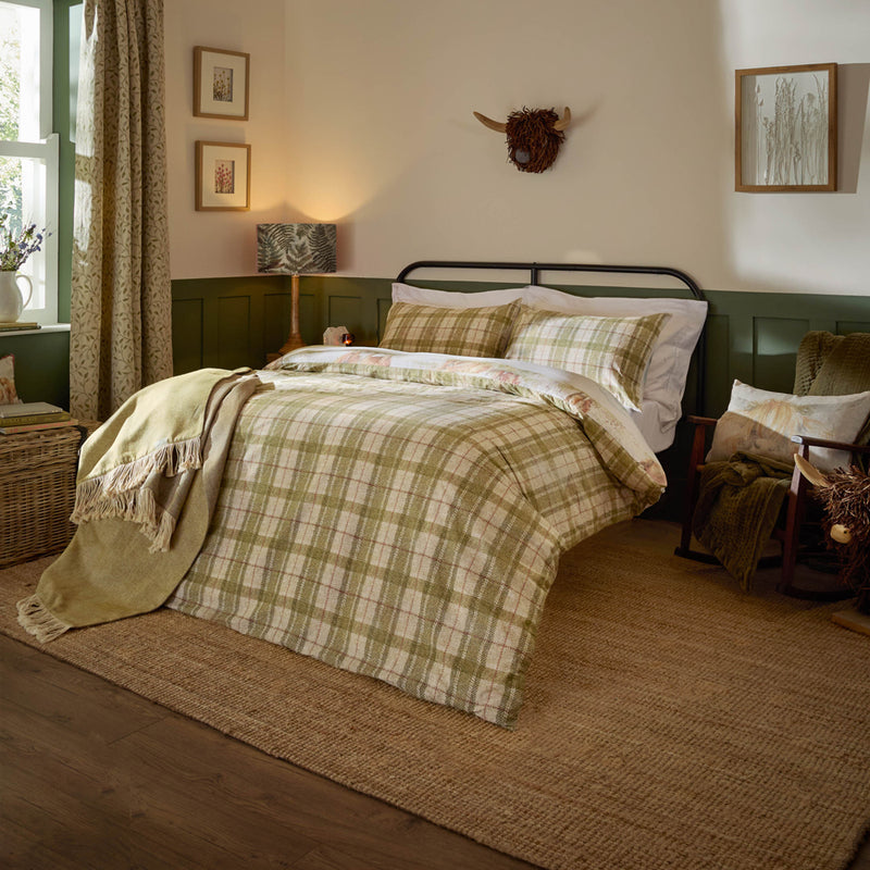 Animal Green Bedding - Highland Cattle 100% Cotton Reversible Duvet Cover Set Multicolour Voyage Maison