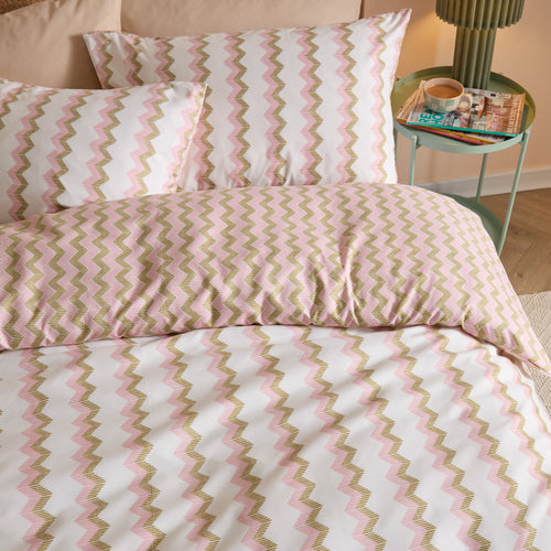  Bedding - Izzie  Duvet Cover Set Green/Pink Duvet Day
