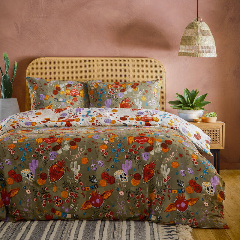 Abstract Multi Bedding - La Vida Festive Reversible Duvet Cover Set Multicoloured furn.