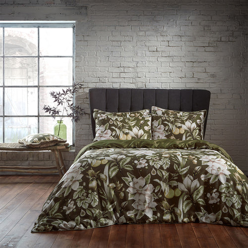 EW by Edinburgh Weavers Lavish Floral Printed Piped Cotton Sateen Duvet Cover Set in Moss