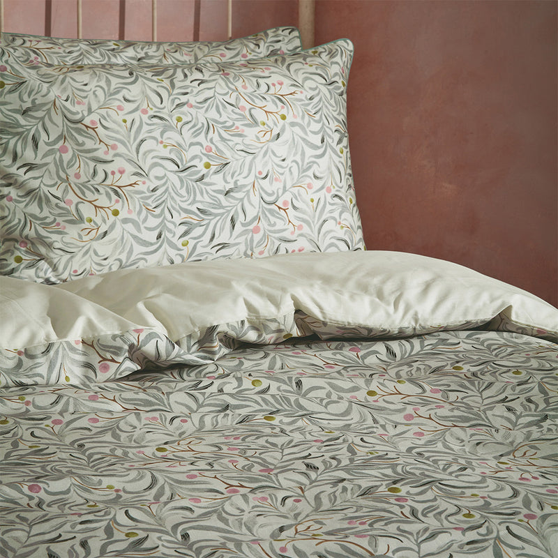 EW by Edinburgh Weavers Malory Traditional Floral Printed Piped Duvet Cover Set in Eucalyptus