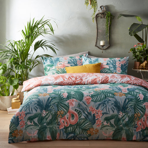 furn. Medinilla Tropical Duvet Cover Set in Sage/Blush