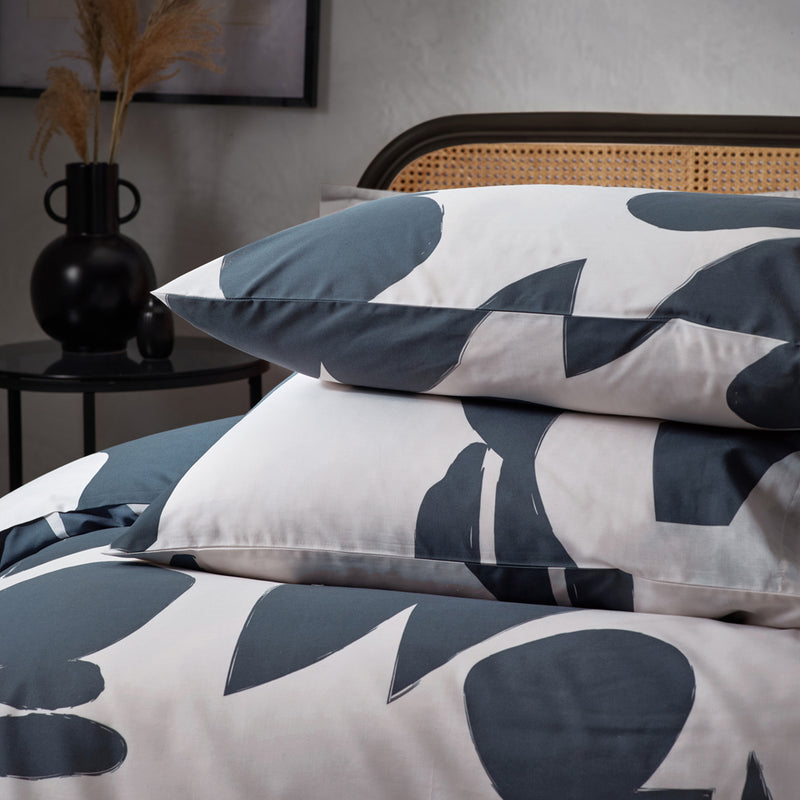 HÖEM Meta Abstract Cotton Rich Duvet Cover Set in Dusk