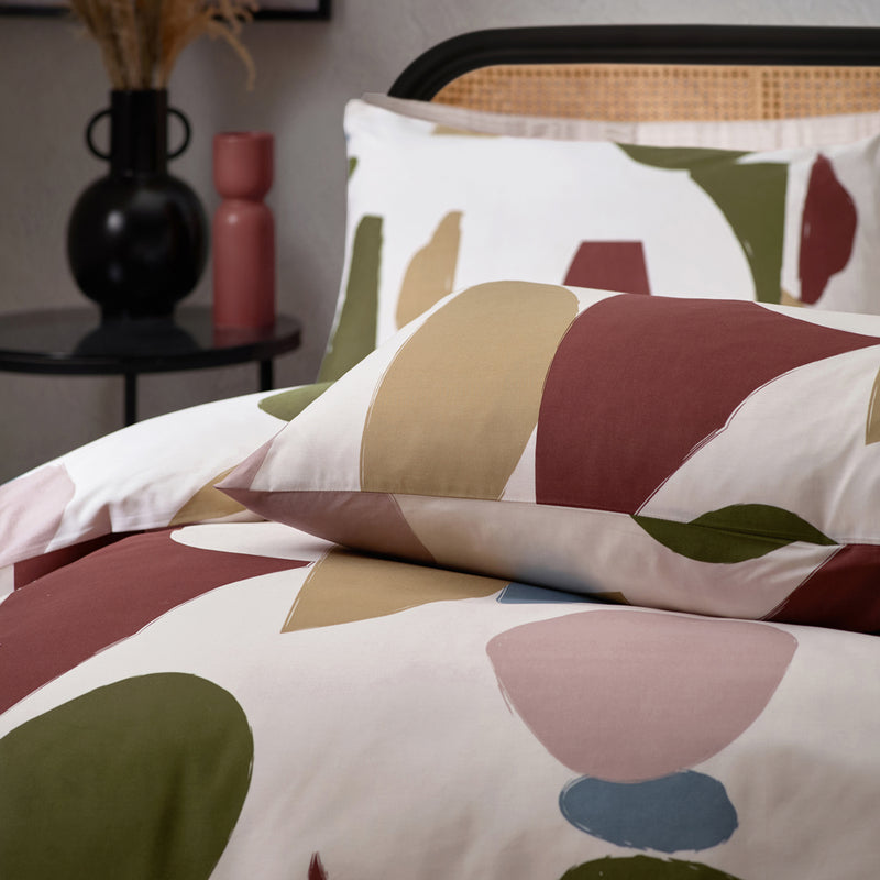 HÖEM Meta Abstract Cotton Rich Duvet Cover Set in Multicolour