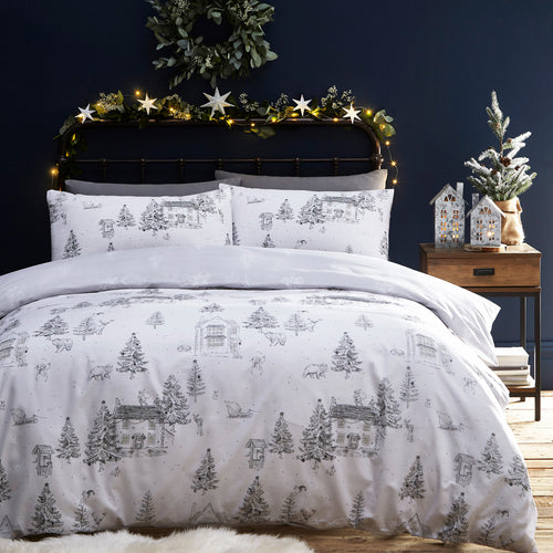 furn. Midwinter Toile Duvet Cover Set in Snow