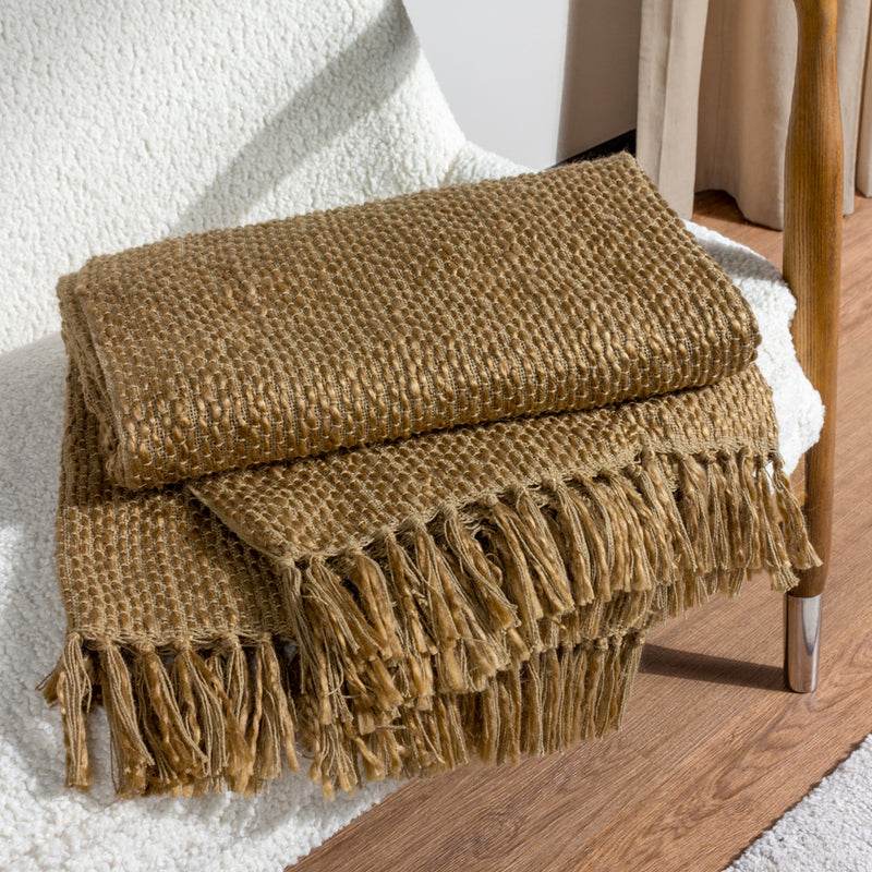 HÖEM Morni Woven Fringed Throw in Olive