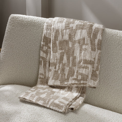 Abstract Brown Throws - Ola  Throw Taupe HÖEM