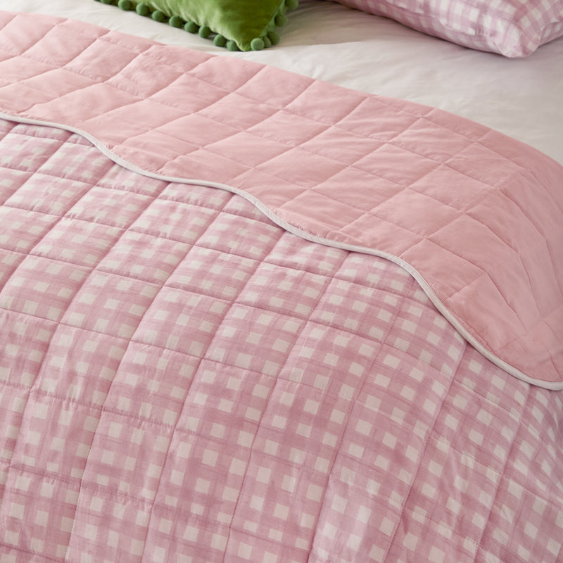 Plain Pink Bedding - Scallop Quilted Bedspread Pink Furn
