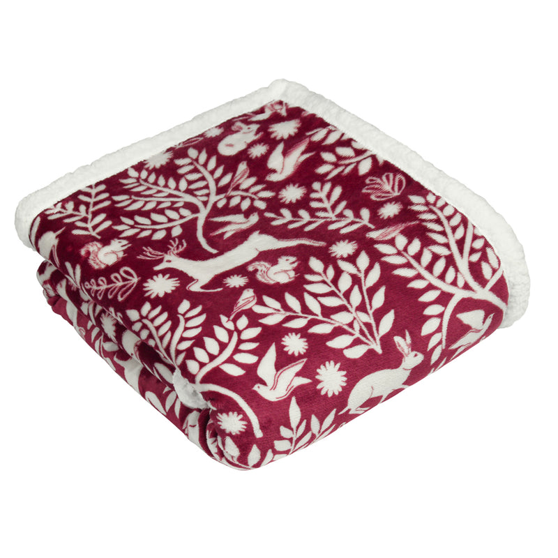 furn. Skandi Woodland Fleece Throw in Berry