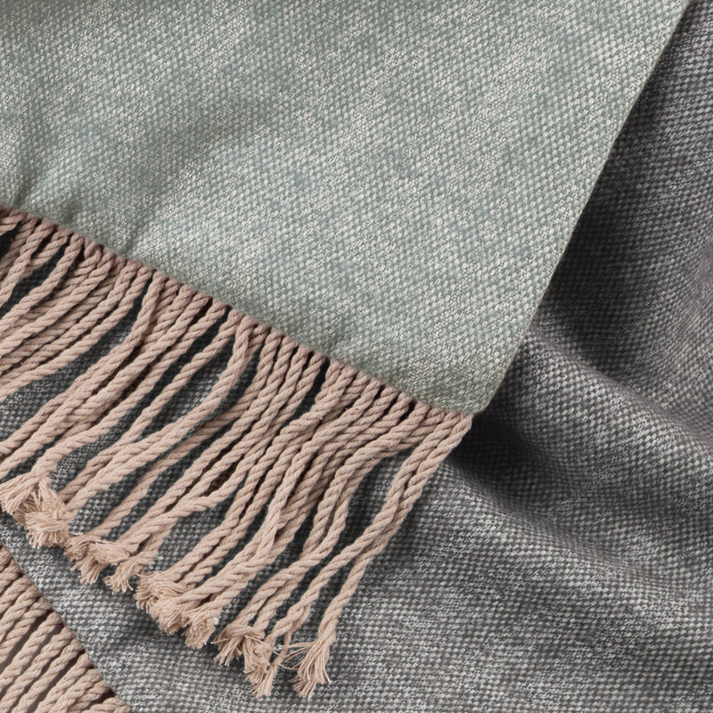 Voyage Maison Selkirk Woven Throw in Ice