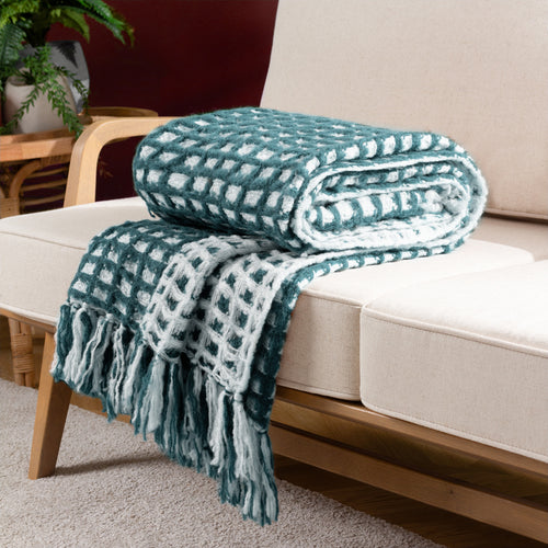 furn. Toasty Throw in Teal