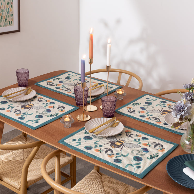 Animal Blue Accessories - Wild Garden Set of 4 Indoor/Outdoor Placemats Multicolour Wylder Nature